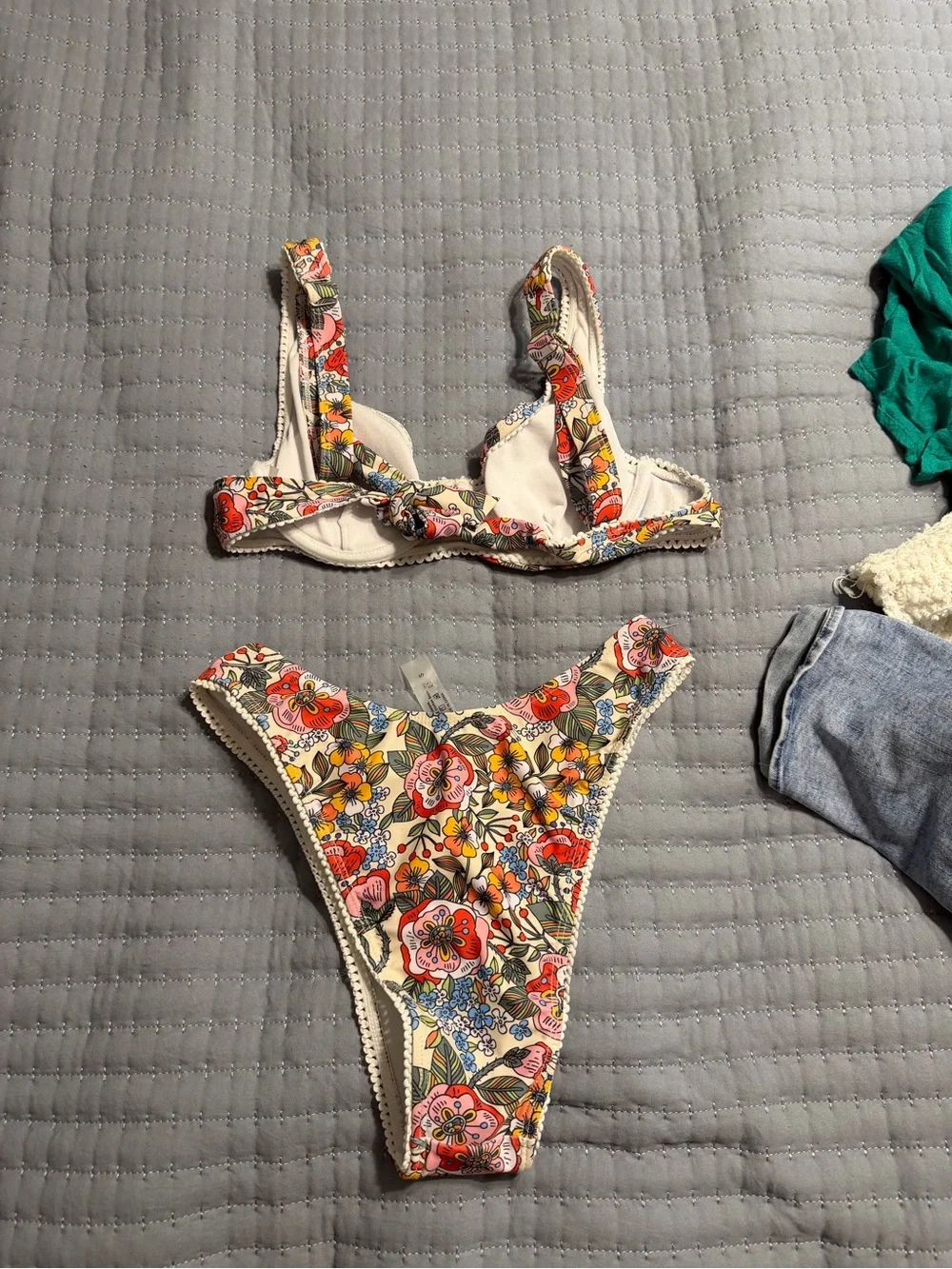 N/A soft floral